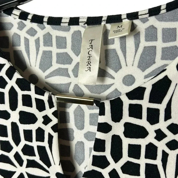 Tacera dress  ,Med ,midi , shift,
geometric ,trim , - Picture 7 of 13